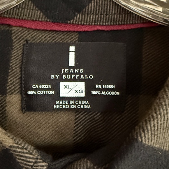 I JEANS BY BUFFALO Flannel Shirt - Black and Tan Plaid - Picture 6 of 8